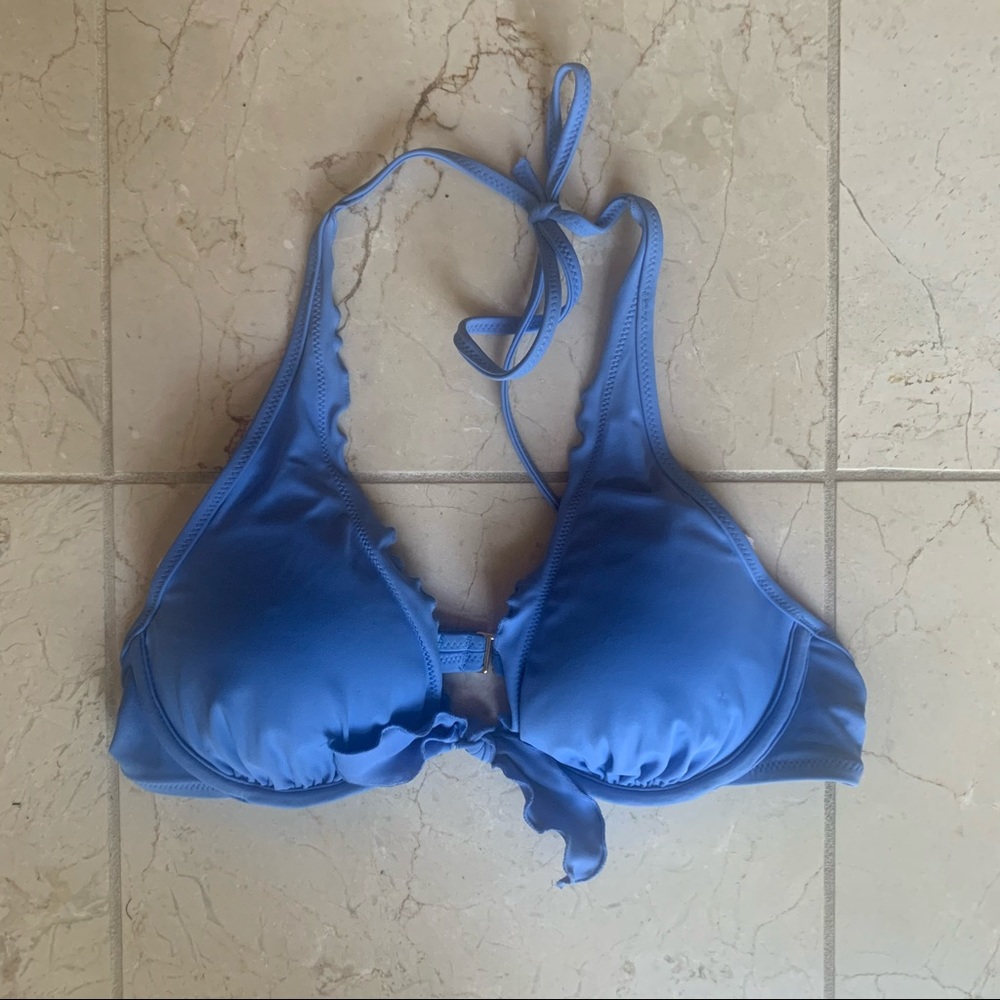 NWOT Victoria’s Secret Halter Ruffle Swim Top